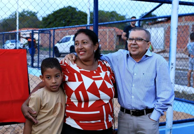 Prefeitura de Francinópolis inaugura nova quadra no Complexo Esportivo da cidade