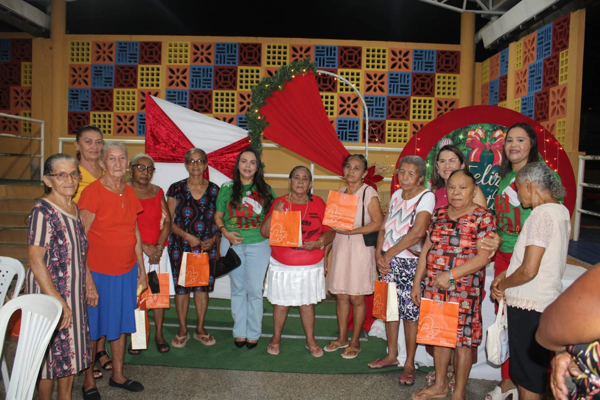 Prefeitura de Francinópolis realiza Natal Social com jantar especial para idosos do SCFV