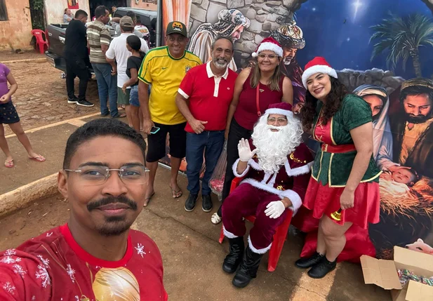 Prefeitura de Santo Antônio de Lisboa realiza ação social com visita do Papai Noel