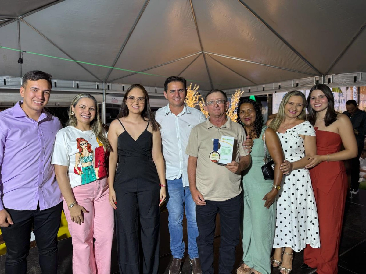 Prefeitura de União retira 200 kg de lixo e promove conscientização em ponto turístico da cidade
