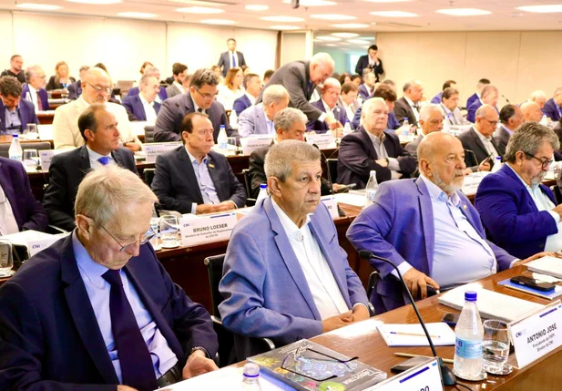 Presidente da FIEPI, Zé Filho, participa de reuniões e debates sobre a indústria brasileira na CNI