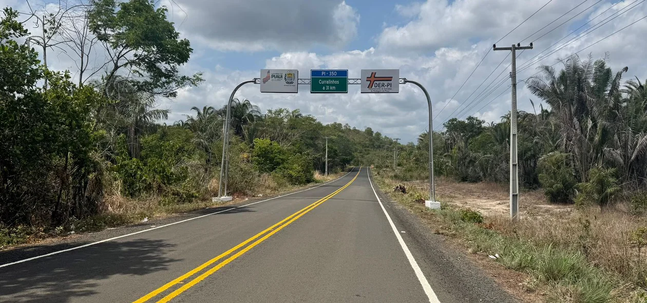 Rafael Fonteles e Leo Sobral entregam recuperação completa da rodovia que conecta Monsenhor Gil a Curralinhos