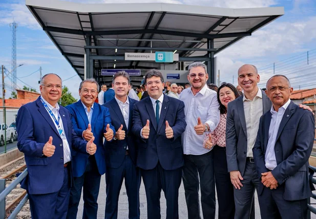 Rafael Fonteles entrega modernização da estação do Metrô de Teresina no bairro Renascença