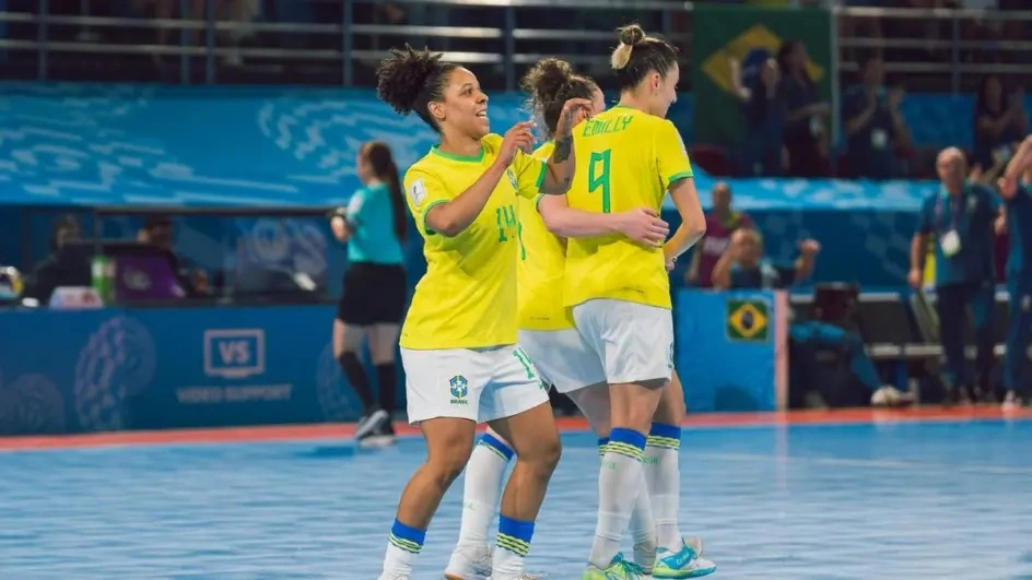 Seleção Brasileira venceu o Japão pela Copa do Mundo Feminina de Futsal