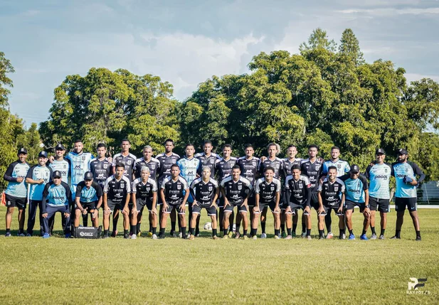 Teresina vence 3º amistoso seguido visando a elite estadual 2026