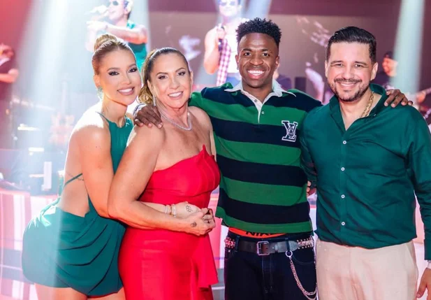 Virginia Fonseca, Margareth Serrão, Vinicius Júnior e Danilo Nascimento