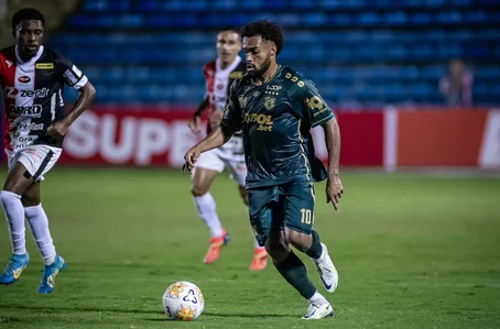 Altos perde para o Ferroviário e sai do G-4 da Copa do Nordeste
