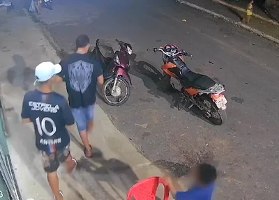 Câmeras de segurança flagraram os acusados saindo da distribuidora momentos antes do crime