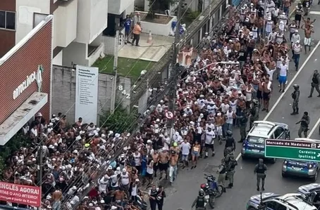 Confronto entre torcidas no Recife