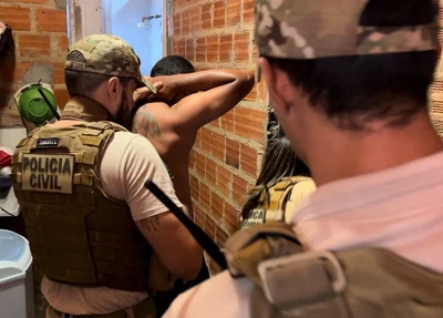 Cumprimento de mandado de busca e apreensão pela Polícia Civil