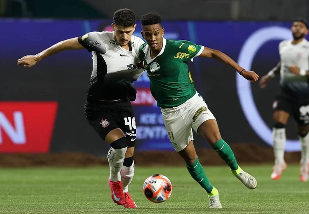 Duelo entre Palmeiras e Corinthians no Paulistão
