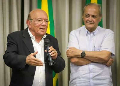 Ex-vereador Edson Melo é empossado presidente da Arsete