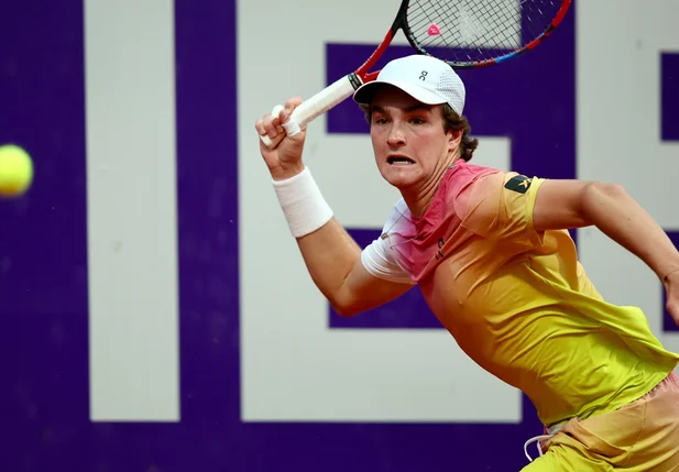 João Fonseca vence argentino e avança no ATP de Buenos Aires