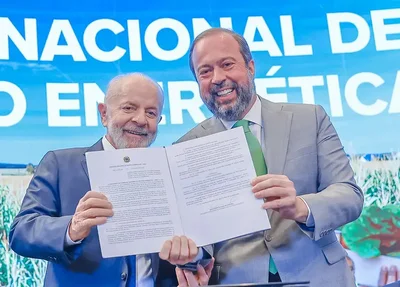 Lula e Alexandre Silveira
