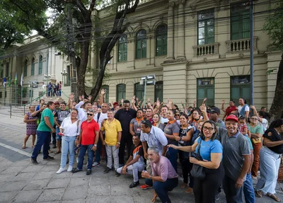 Manifesta em frente a prefeitura de Teresina