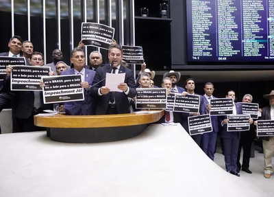 Oposição em protesto