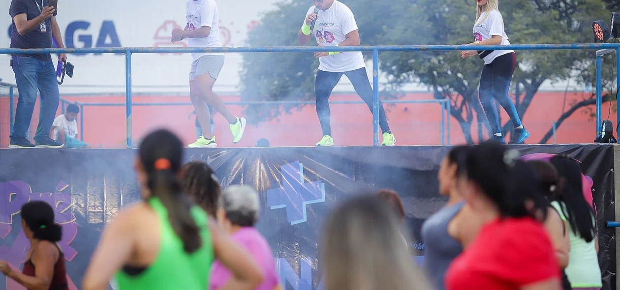 Professor Demóstenes promove um Carnaval da Saúde