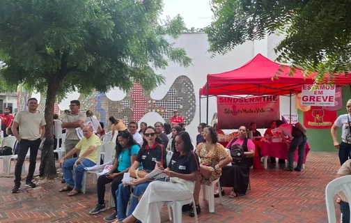 Sindserm fez ato na Câmara Municipal de Teresina