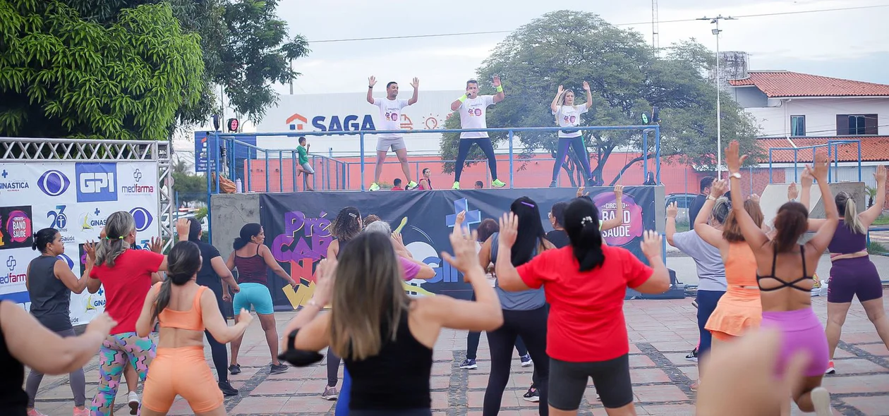 Todos dançaram ao ritmo dos clássicos do axé