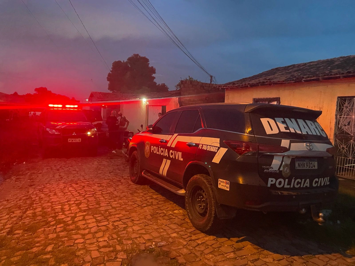 A ação foi deflagrada após denúncias anônimas