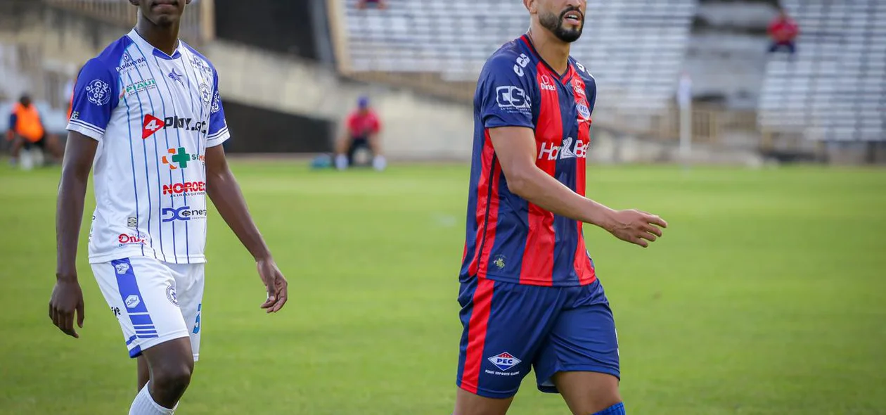A partida aconteceu no Albertão