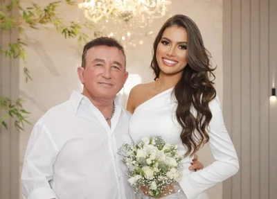 Amado Batista casa no civil com modelo 51 anos mais nova