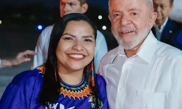 Anne Moura e Lula