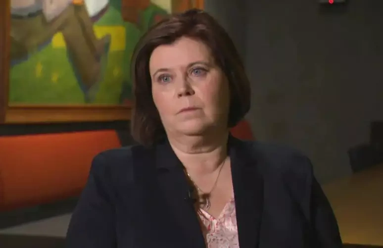Ásthildur Lóa Thórsdóttir renunciou ao cargo