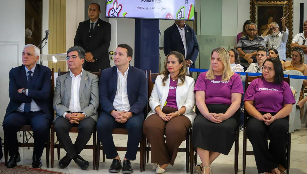 Autoridades presentes no evento
