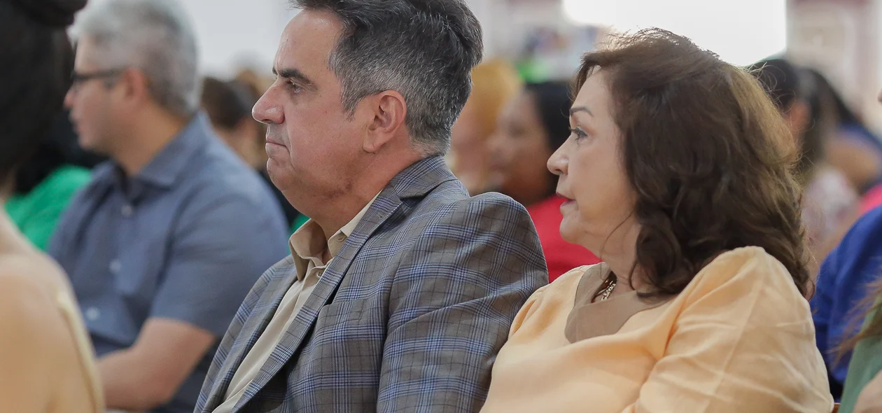 Ciro Nogueira marcou presença no casamento