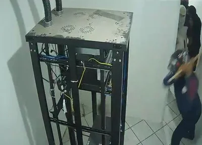 Comando Vermelho ordena furtos de equipamentos no Ceará para comercializar internet clandestina