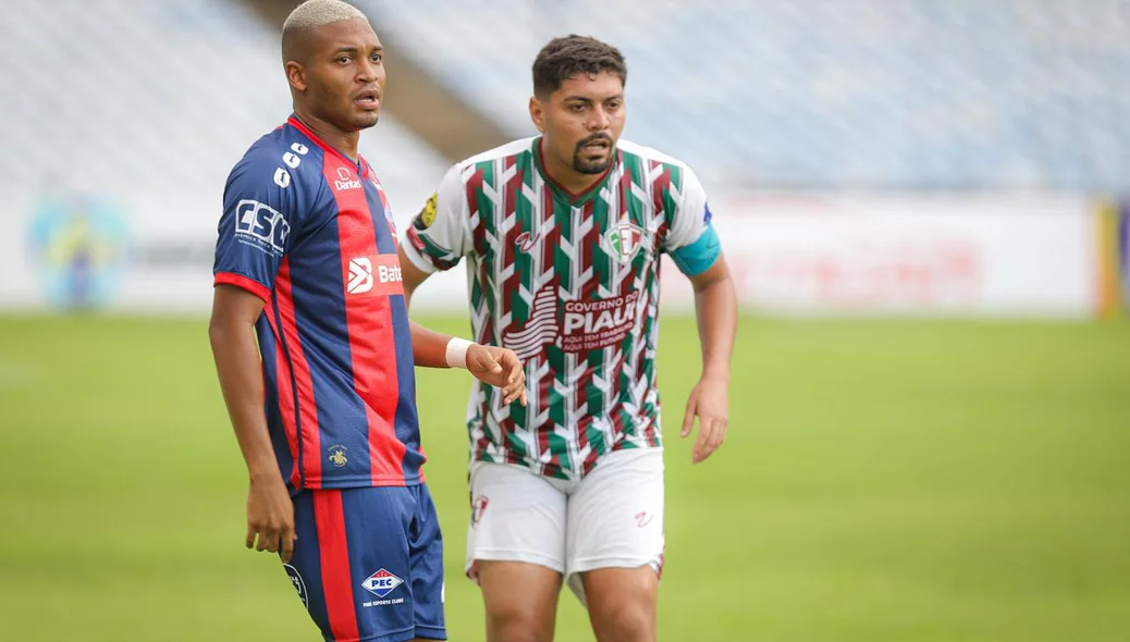Disputa entre jogadores rivais