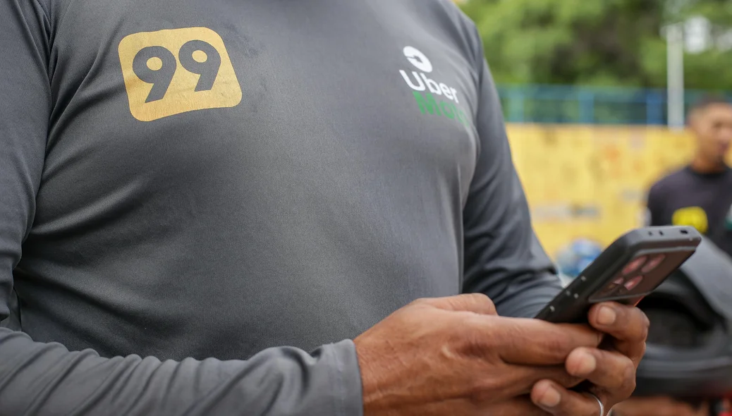 Entregadores do iFood, Uber Flash e 99 Entrega participaram da paralisação