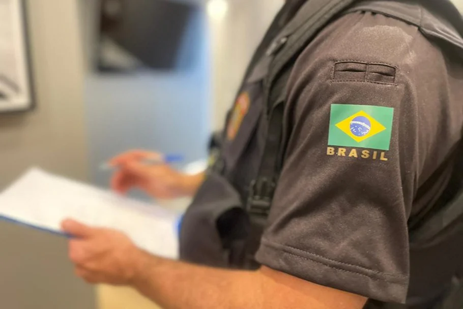 Equipe da Polícia Federal