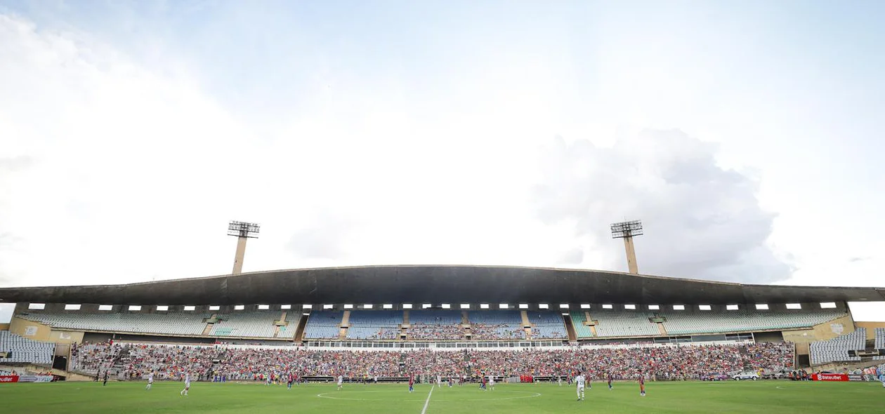 Estádio Albertão