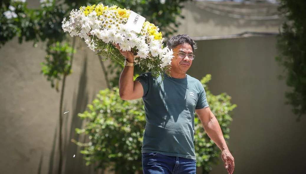 Flores para o velório
