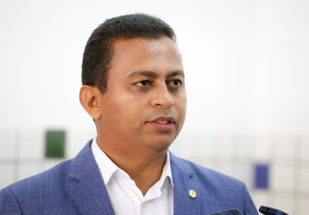 Francisco Costa, deputado federal (PT-PI), sobre PEC que pode evitar perda de deputados no Piauí: "dá para aprovar"