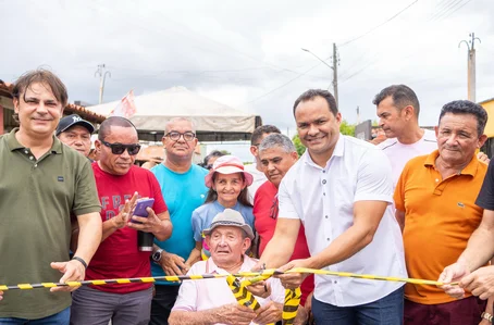 Inauguração de asfalto em José de Freitas