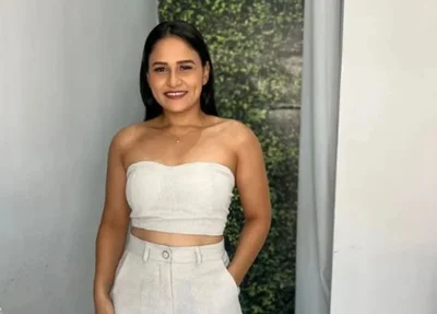 Influenciadora Adriana Rosa Oliveira