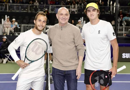 João Fonseca supera Hugo Gaston e avança às semifinais do Challenger de Phoenix