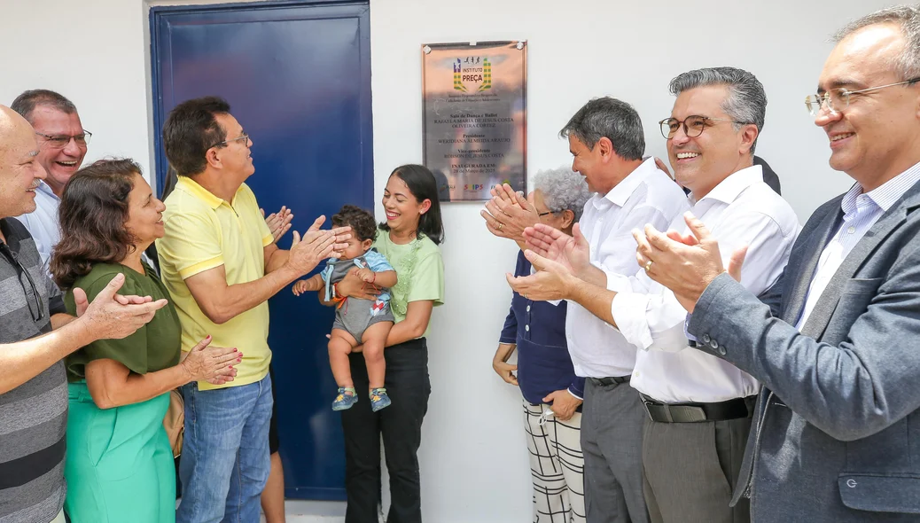 Ministro Wellington Dias visita sede do Instituto Preça em Teresina