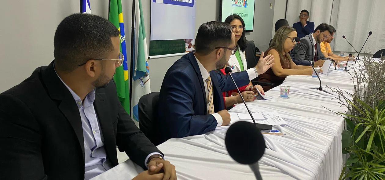 O encontro foi realizado pelo Procon Municipal em parceria com a Prefeitura de Esperantina