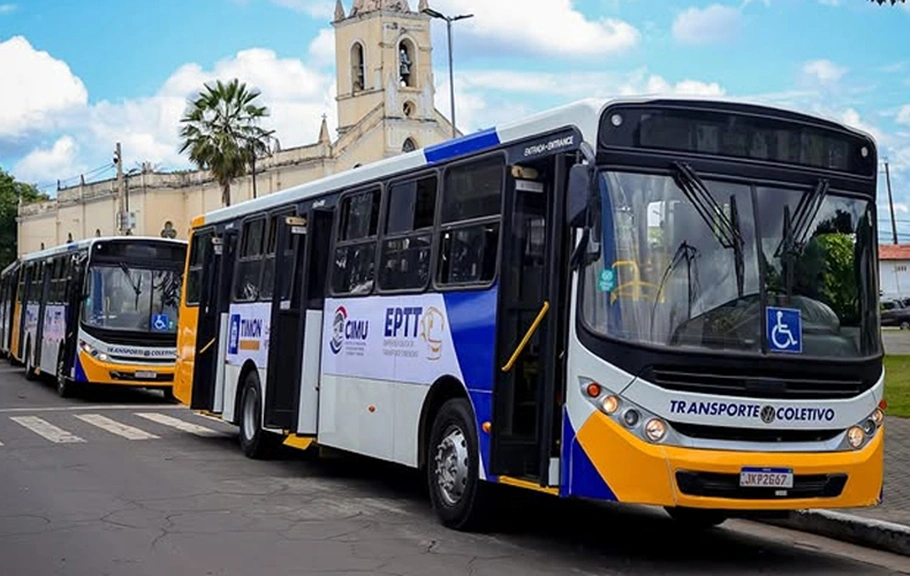 Ônibus coletivo de Timon