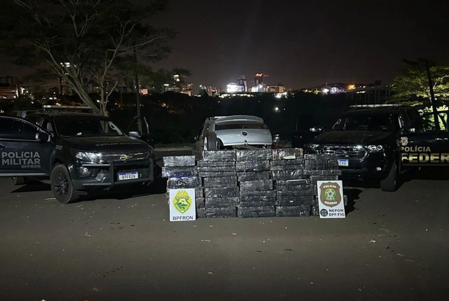 PF e PM apreendem mais de 600kg de maconha em Foz do Iguaçu
