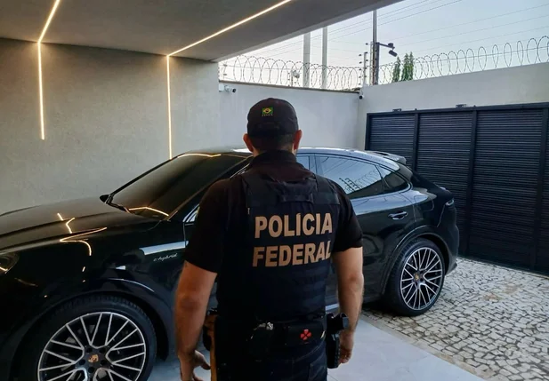 Polícia Federal deflagra Operação Falsas Aparências