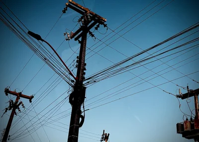 Postes de iluminação em Teresina