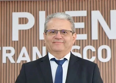 Prefeito Manoel Bernardo Leal