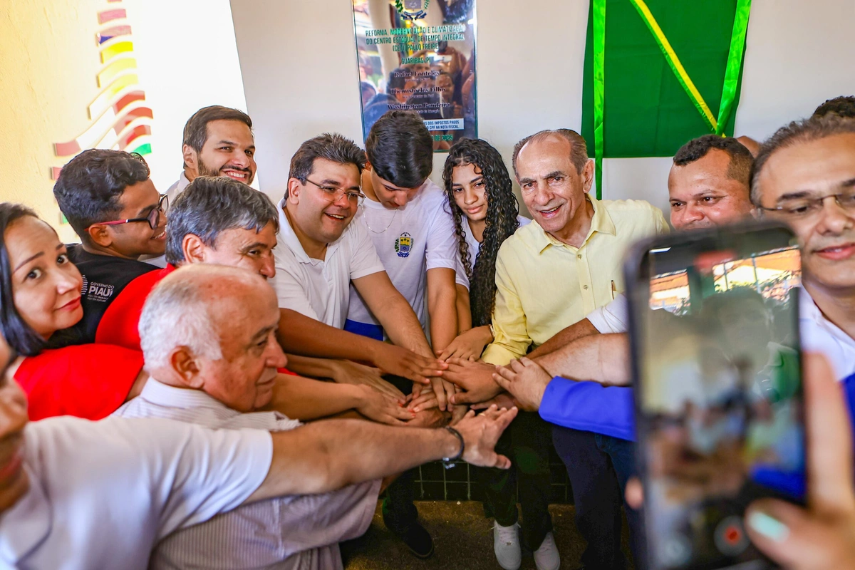 Rafael Fonteles entrega reforma de R$ 1,7 milhão em escola de Guaribas