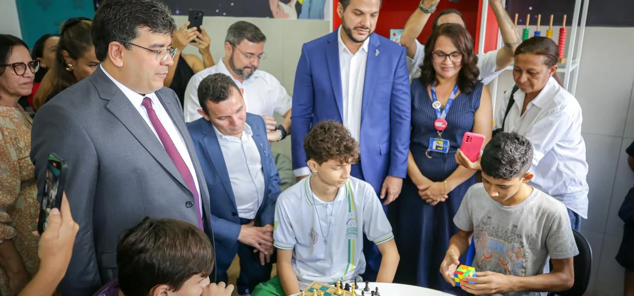Rafael Fonteles inaugurou o espaço do NAAH/S