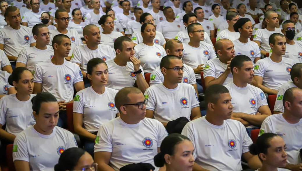 Soldados presentes no evento